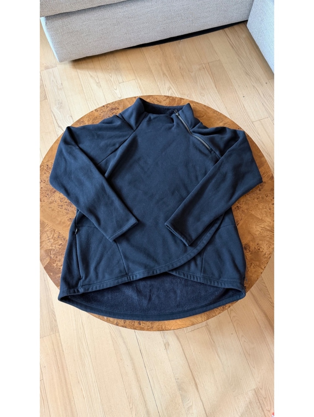 Athleta Black Fleece Pullover with Zippered Neck and Pockets Size XL